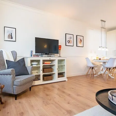 Apartmán Strandhotel-heiligenhafen-wohnung-220-typ-ii 4*